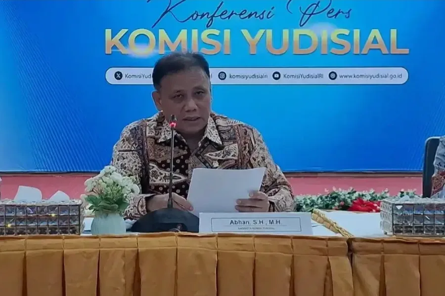 Komisi Yudisial: 121 Hakim Terbukti Langgar Etik, Ada Hakim Perkara Nadiem Makarim