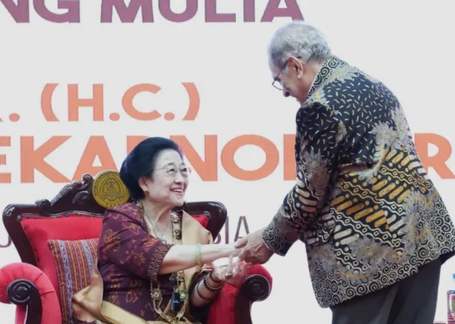 Timor-Leste Anugerahi Megawati Medali Penghargaan Grande Colar