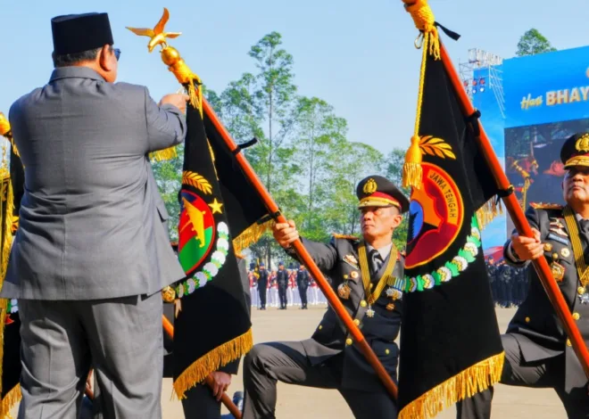 Presiden Prabowo Subianto Pimpin Upacara Hari Bhayangkara Ke-80