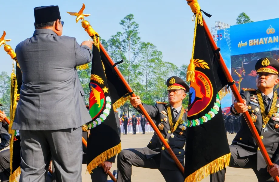 Presiden Prabowo Subianto Pimpin Upacara Hari Bhayangkara Ke-80