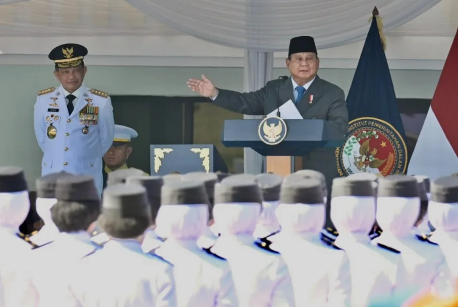 Didampingi Mendagri, Presiden Prabowo Lantik 1.204 Pamong Praja Muda IPDN