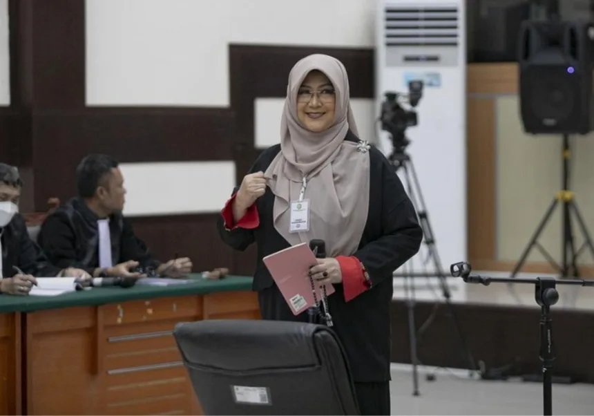 Sidang Perdana Ijazah Palsu Jokowi, Dokter Tifa Tolak Tawaran Restorative Justice