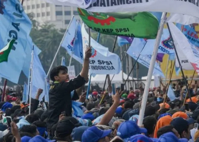 18 Serikat Buruh Geruduk Pimpinan DPR