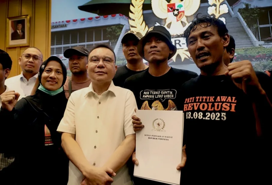 Pimpinan DPR Audiensi Massa AMPB Pati, Desak Mundur Jika RUU Perampasan Aset Molor
