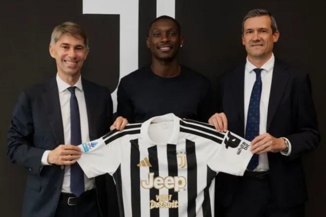 Juventus Boyong Randal Kolo Muani Ke Turin