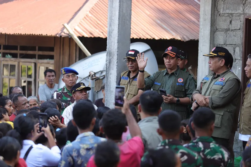 Tetap Waspada, Kepala BNPB Ingatkan Penyintas Gempa Flores Tidak Panik