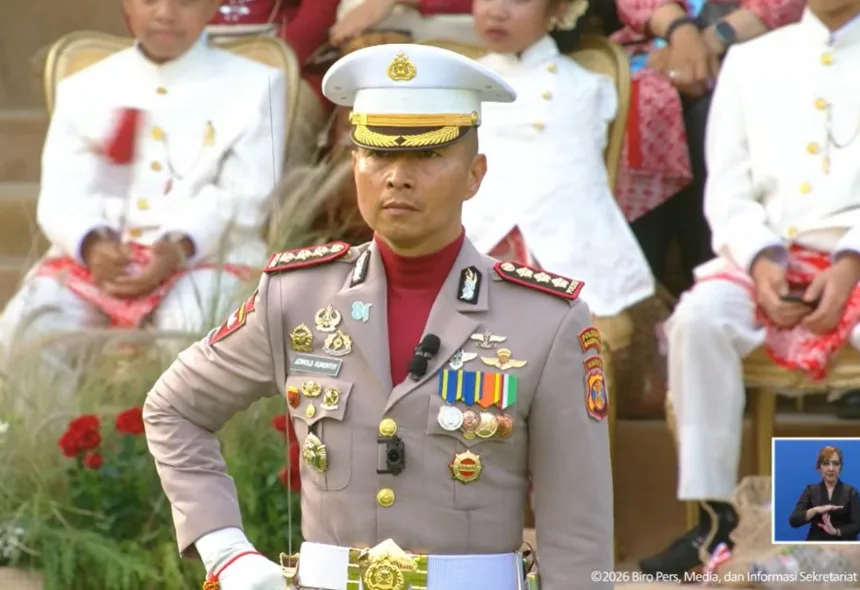 Sosok Kombes Jerrold, Danup Penurunan Bendera Merah Putih HUT RI ke-81 Di Istana