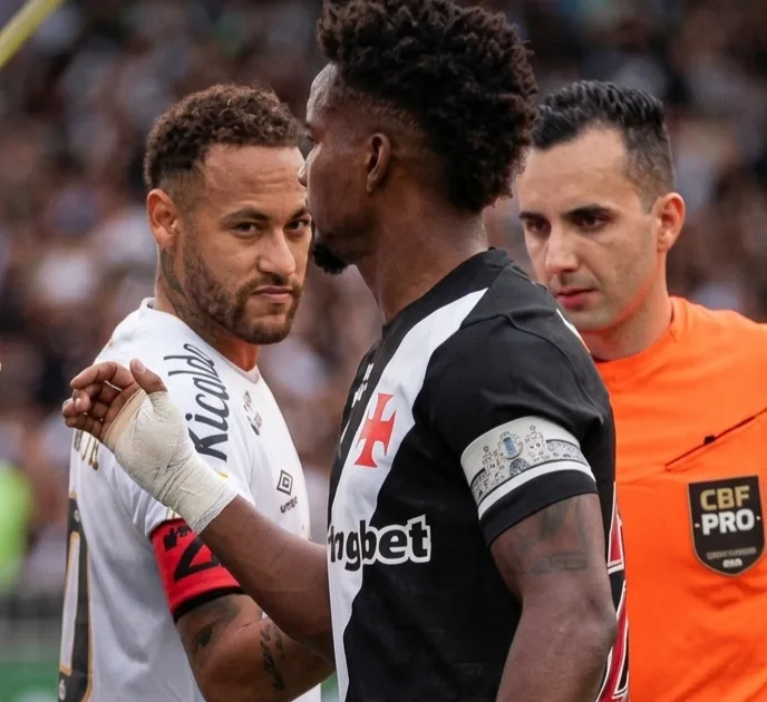 Neymar dan Thiago Mendes Kembali Berseteru, Salaman Dingin Warnai Duel Vasco Da Gama vs Santos