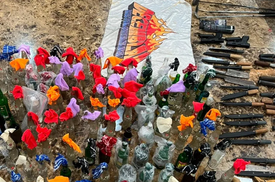 Polisi Tangkap 65 Orang, Sita Sajam Hingga Airsoft Gun Dan Molotov