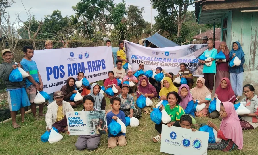 Tanggap Darurat Gempa NTT, Relawan Alumni IPB Salurkan Bantuan Bagi Warga Desa Golo Ngawan