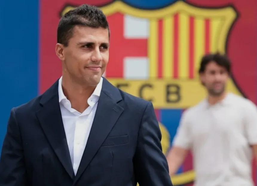 Haus Gelar, Rodri Resmi Berseragam Barcelona