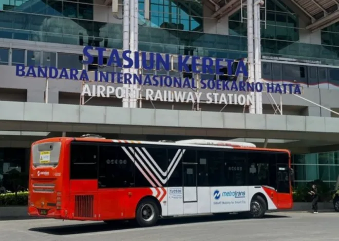 Berlaku 1 September, Bus Transbandara Blok M-Soetta Tarif Normal Rp 15.000