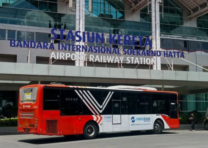 Berlaku 1 September, Bus Transbandara Blok M-Soetta Tarif Normal Rp 15.000