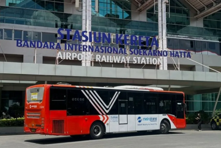 Berlaku 1 September, Bus Transbandara Blok M-Soetta Tarif Normal Rp 15.000