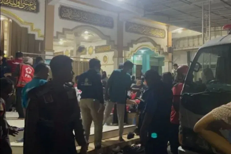 BGN Pembenahan Tapi Kejadian Terus Nih, 500 Santri Sidoarjo Keracunan MBG