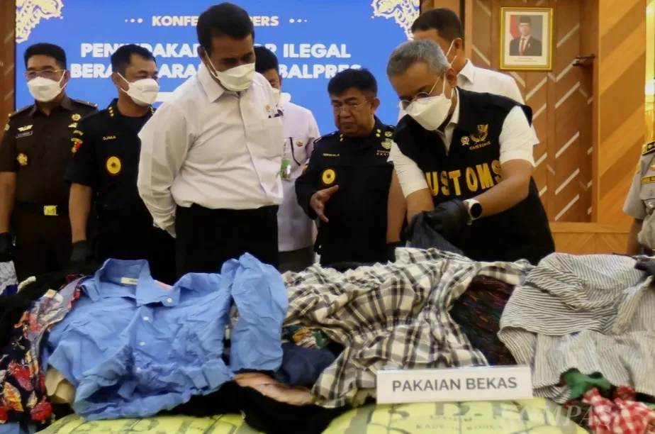 Operasi Bea Cukai Amankan Impor Ilegal Mulai Beras Hingga Pakaian Bekas