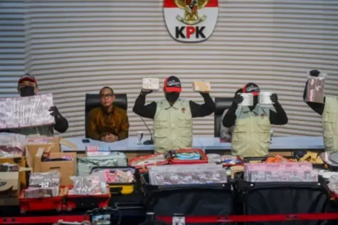 Apa Peran 4 Orang Kepercayaan Nusron Wahid di OTT KPK