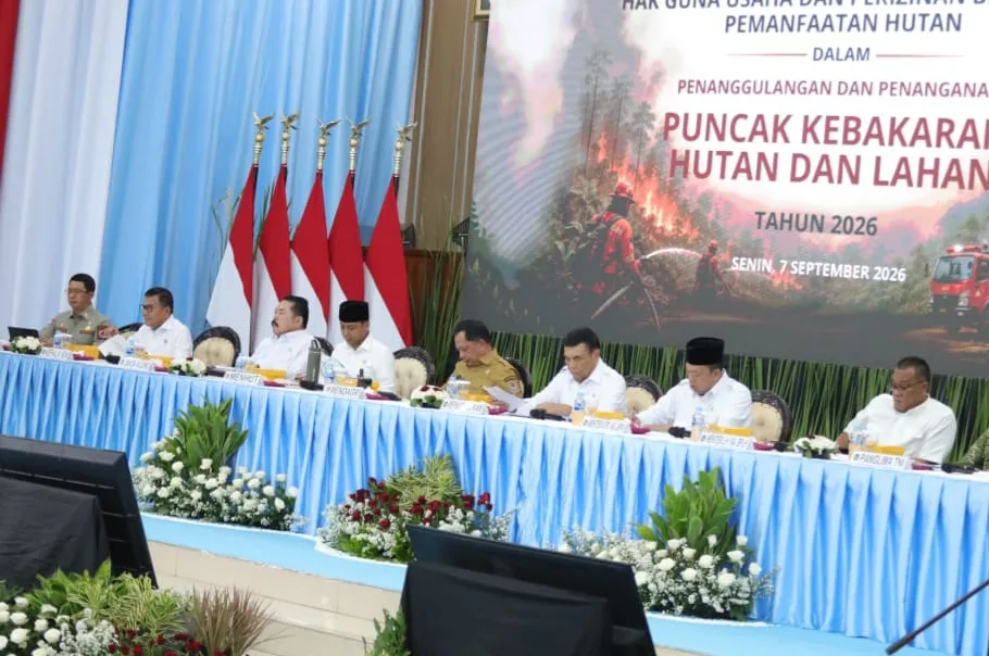 Hadapi Puncak Karhutla 2026, Pemerintah Perkuat Sinergi dengan Pemegang HGU