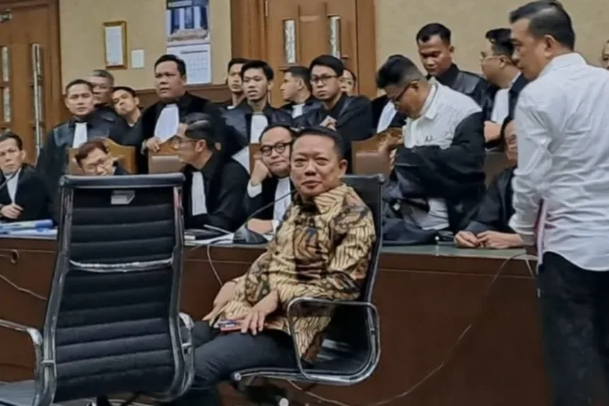 Sidang Eks Jampidsus Febrie Dilanjutkan, Hakim Putus Berbarengan Pokok Perkara