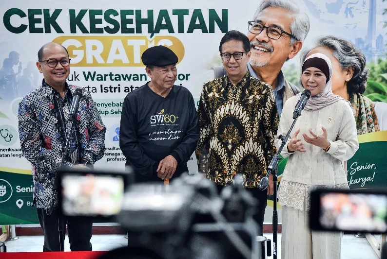 Menkomdigi Ingatkan Pentingnya Kesehatan Mental Wartawan