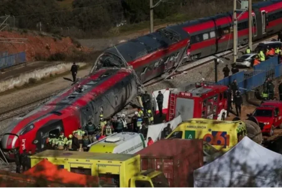 Tragedi Tabrakan Maut 2 Kereta Cepat Spanyol, Puluhan Orang Tewas